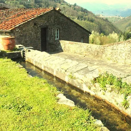 Guest house A Casa Di Baldo Borgo a Mozzano